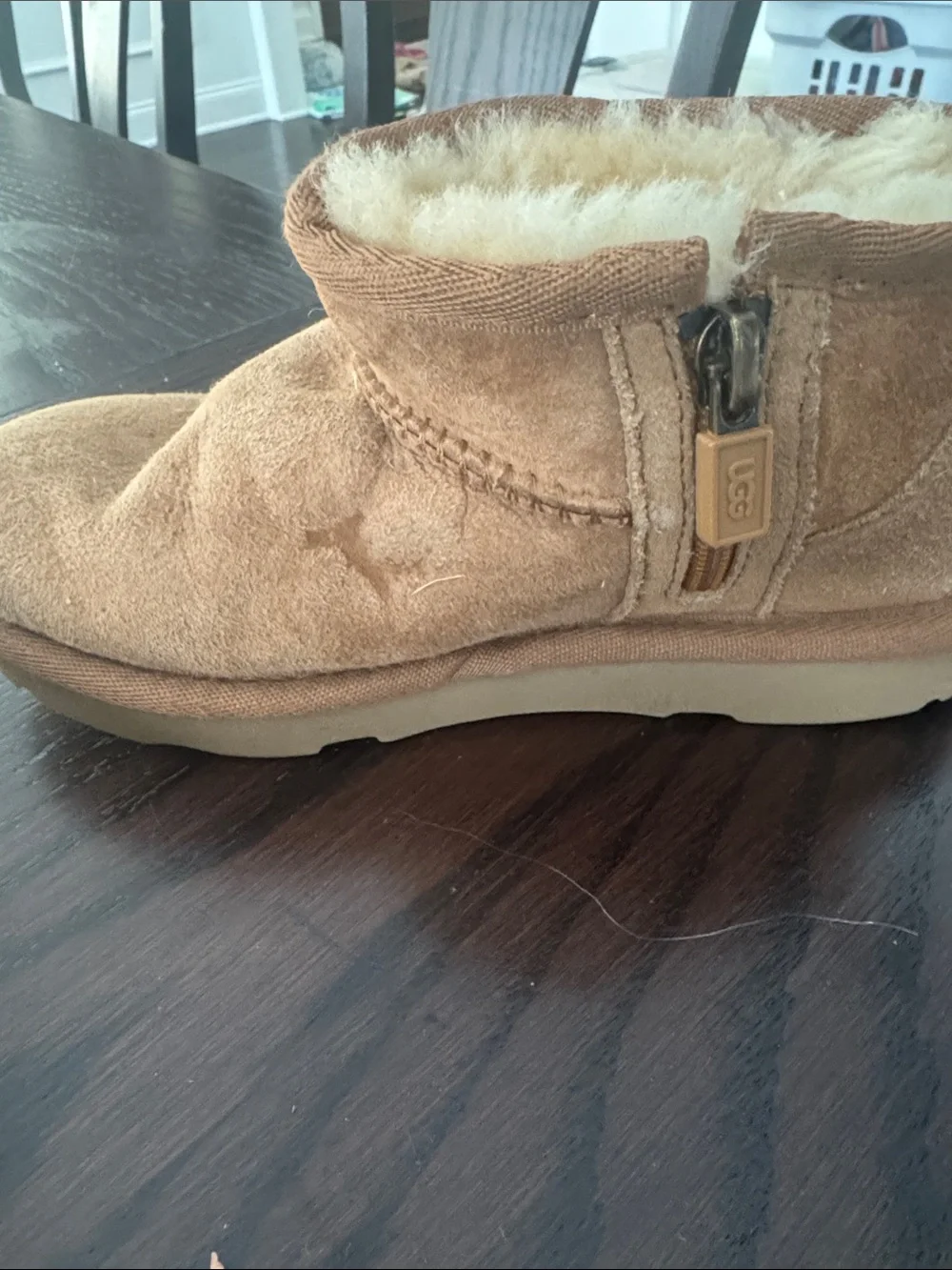 UGG Kids Chestnut Suede Shearling-Lined Boots